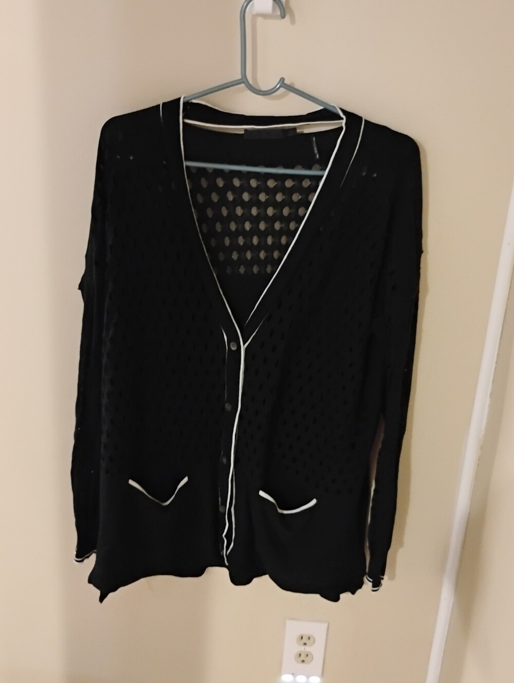 L.A.M.B. Faux Distressed Contrast Trim Cardigan Sweater Sz L Buttoned